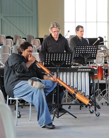William Barton with Synergy Percussion Group
